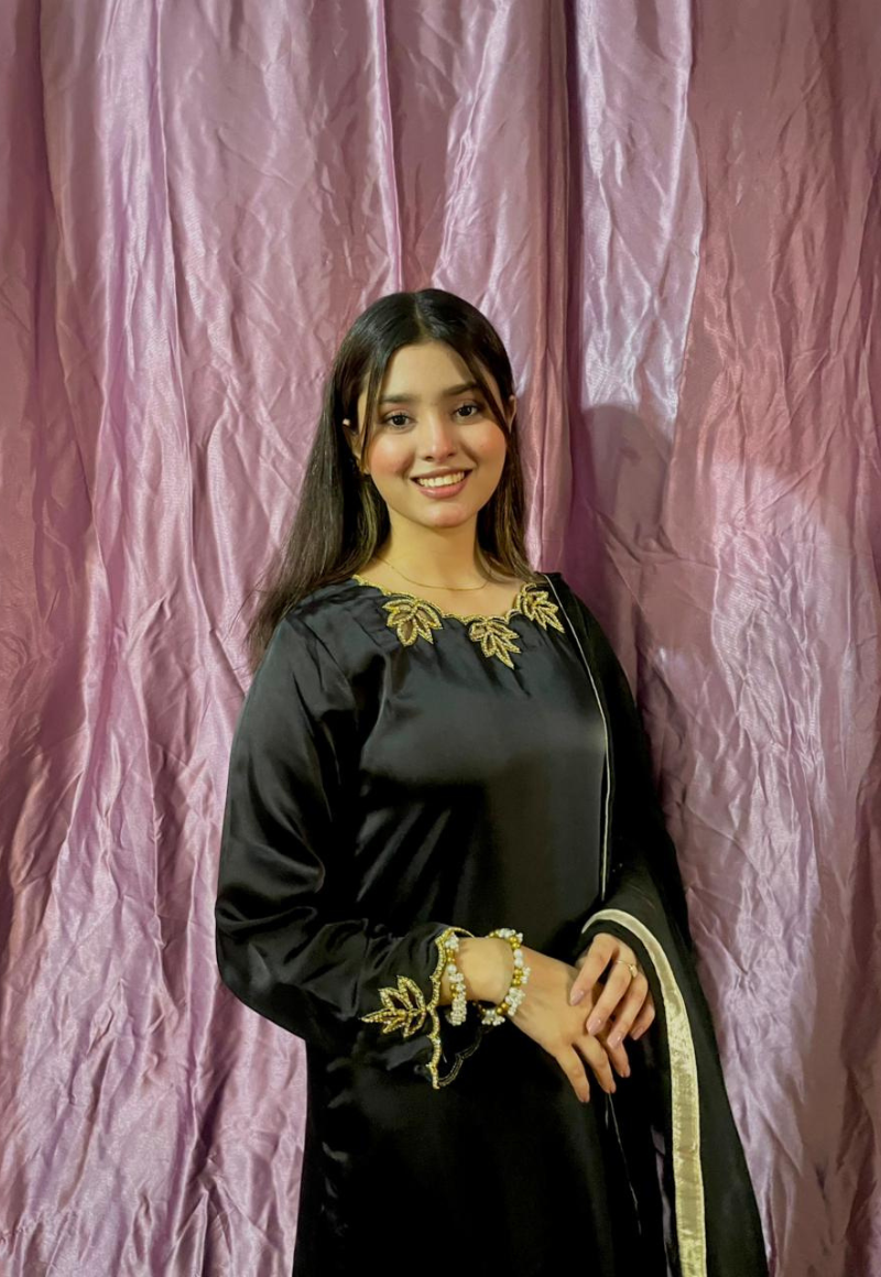 LHLUX-05 Hand Embroidered Silk 3 Pc Stitched Suit